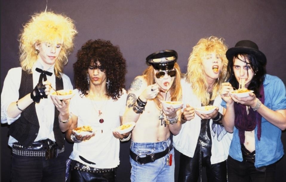 Hair and makeup play a crucial role in achieving the Guns N Roses aesthetic Hair and makeup play a crucial role in achieving the Guns N Roses aesthetic