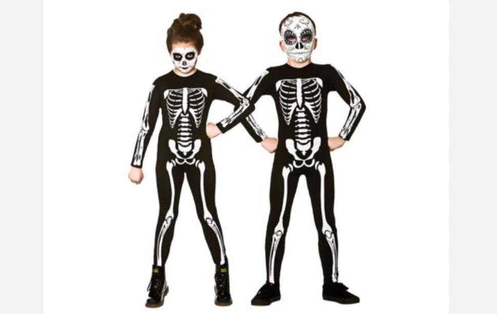 If you’re attending a gang event as a group, coordinating Misfits themed outfits can be both fun If you’re attending a gang event as a group, coordinating Misfits themed outfits can be both fun