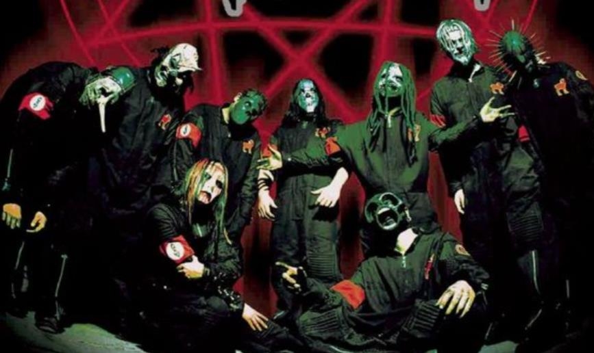 Slipknot s costumes have evolved significantly since the band s inception in the late 1990s Slipknot s costumes have evolved significantly since the band s inception in the late 1990s