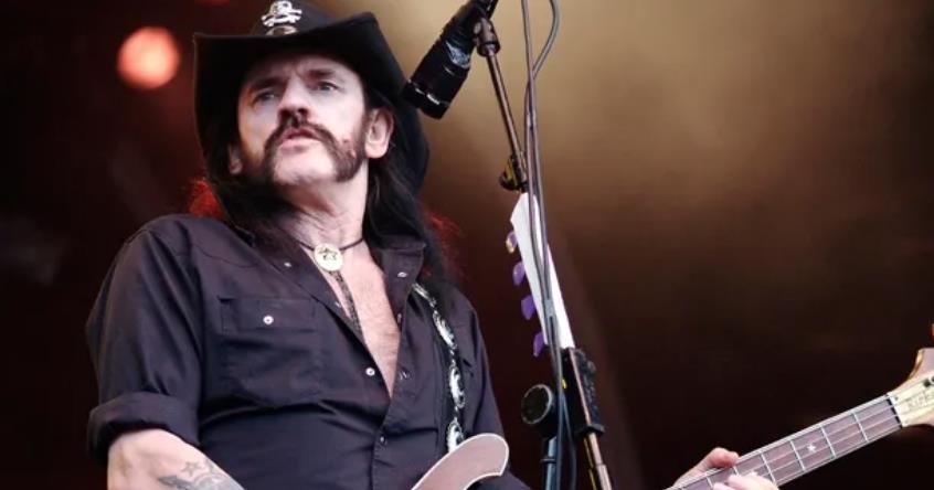 The Motorhead costume is distinguished by its gritty, no nonsense aesthetic