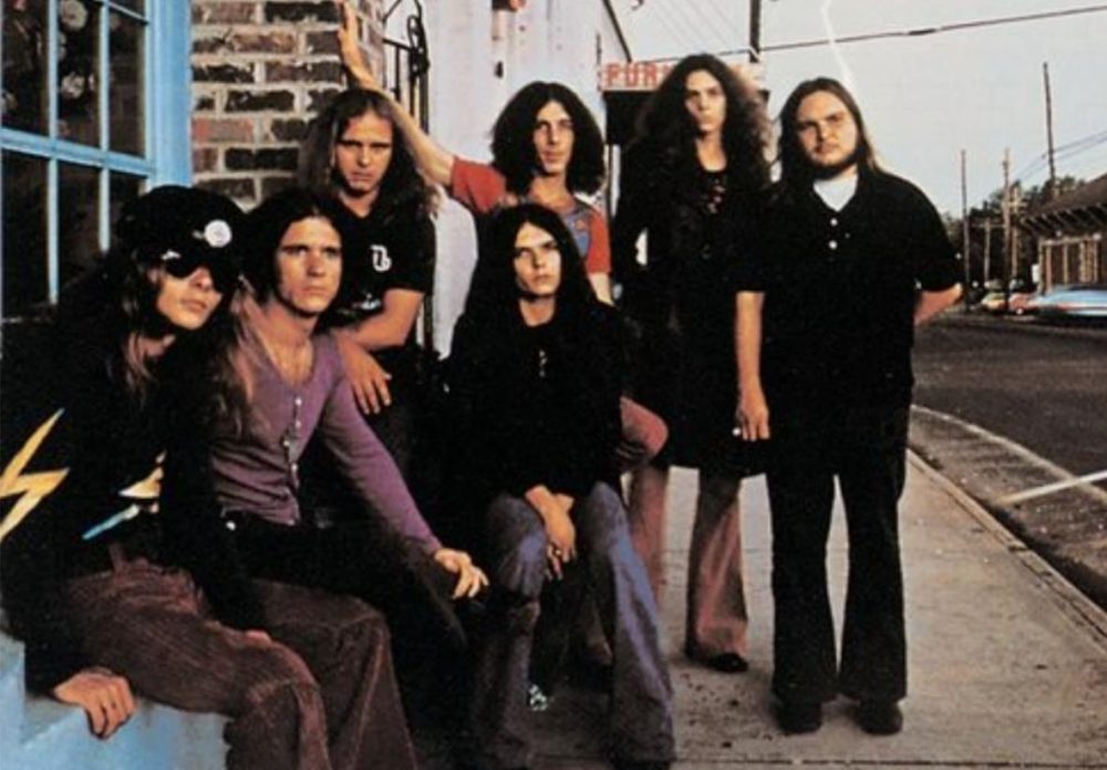 This heading introduces a breakdown of the key components that make up a Lynyrd Skynyrd costume This heading introduces a breakdown of the key components that make up a Lynyrd Skynyrd costume