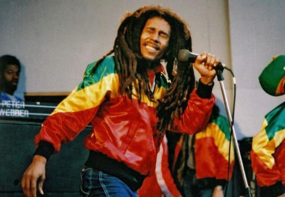 To truly embody Bob Marley, focus on the authenticity of your costume To truly embody Bob Marley, focus on the authenticity of your costume