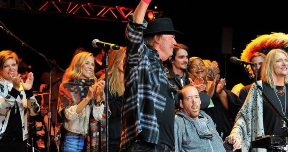 When it comes to putting together a Neil Young costume, you have the option of either sourcing vintage pieces When it comes to putting together a Neil Young costume, you have the option of either sourcing vintage pieces