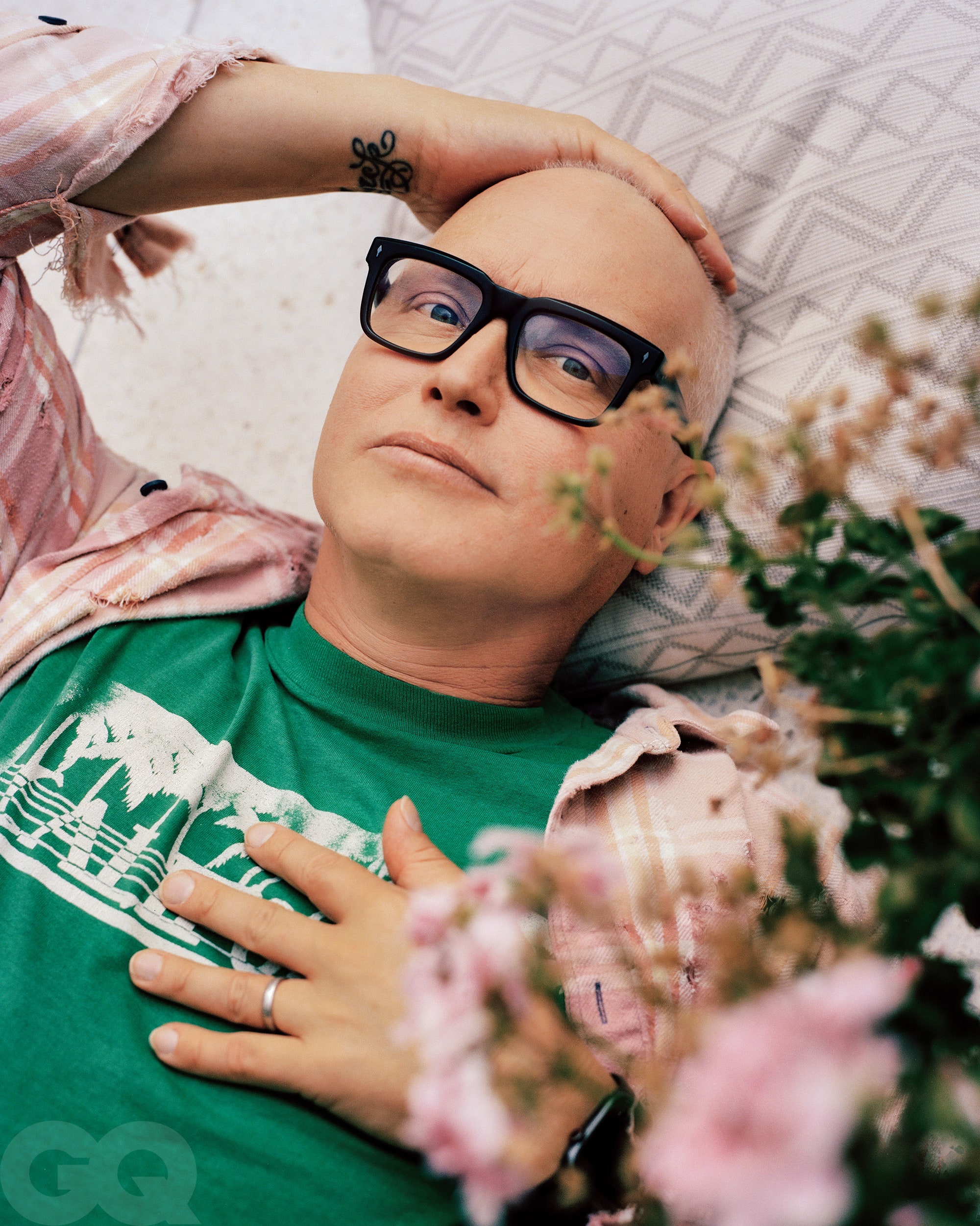 Who is Mark Hoppus? 6 Who is Mark Hoppus?