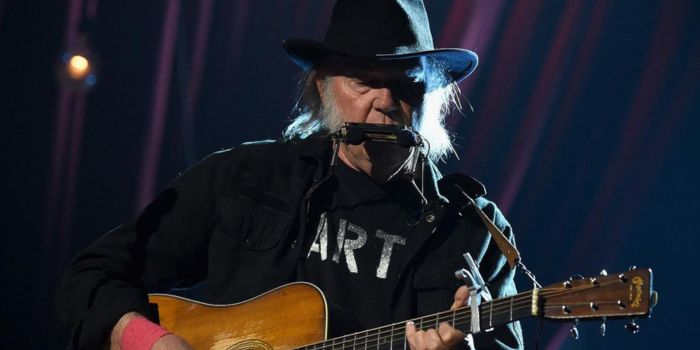 neil young performed silver gold and toured with crazy horse neil young performed silver gold and toured with crazy horse