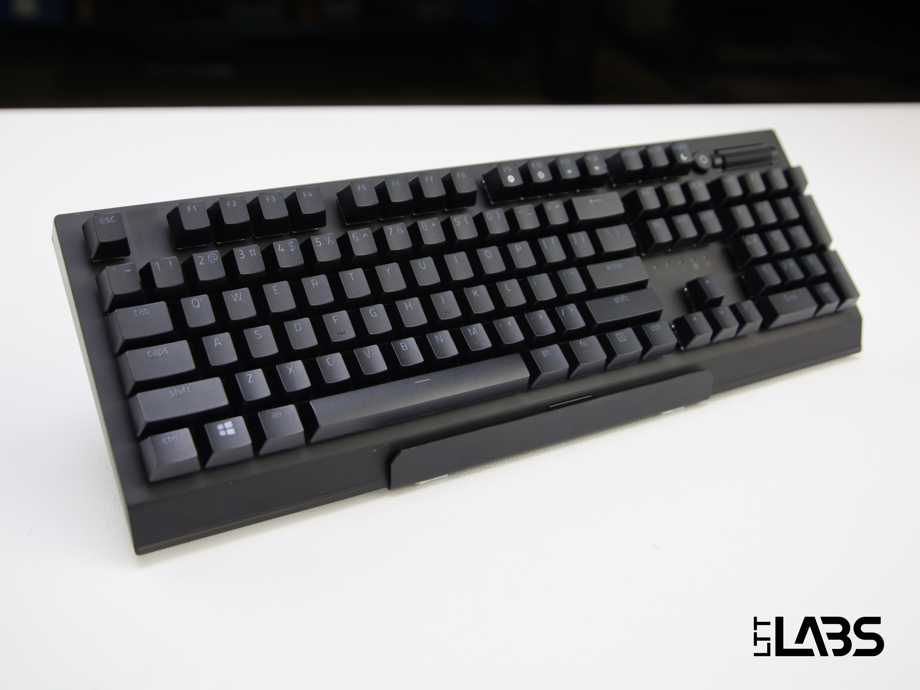 Razer BlackWidow V3 | LTT Labs