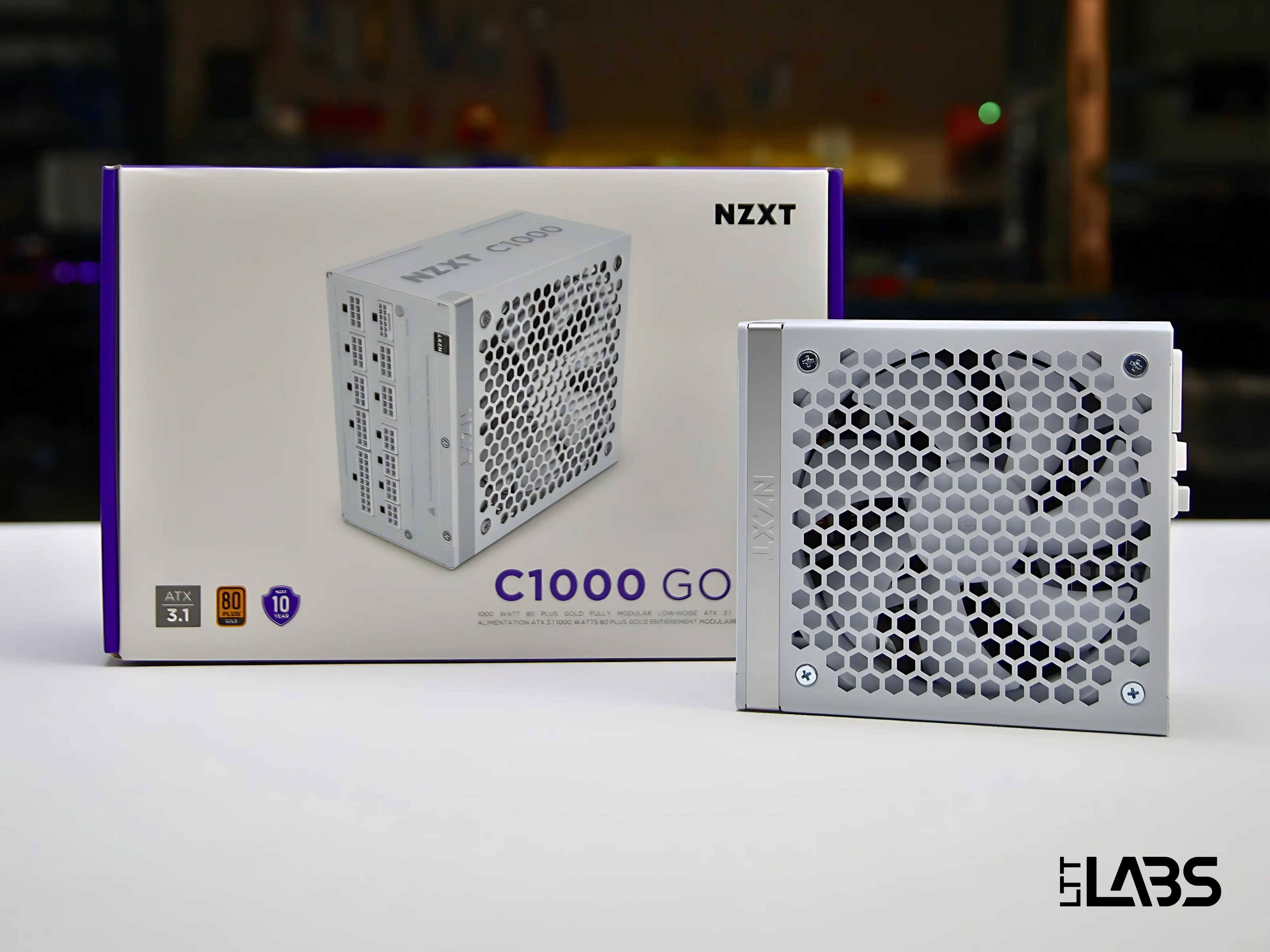 NZXT C1000 Gold 電源ユニット80 Plus Gold 認証 定格 1000W 出力 PA-0G1BB-JP PC電源 NZXT C1000 GOLD (2022) 電源  | NZXT C1000 Gold v2 Black