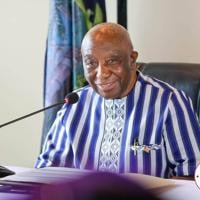 Boakai Warns Officials Against Bypassing Procurement Rules | Business