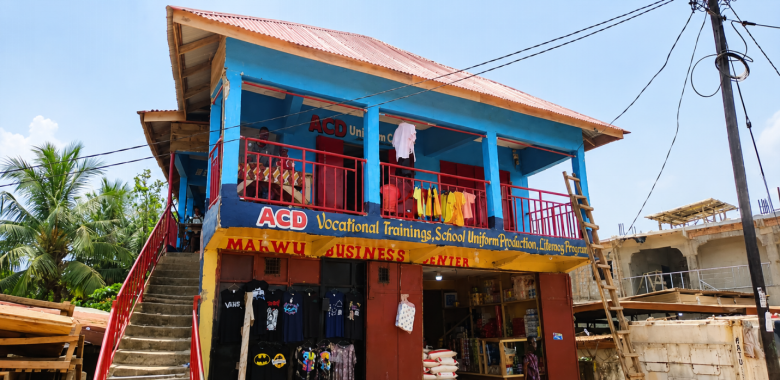 Liberia: How a Gbarnga Tailor Built a School That Trains Hundreds and Offers a Model for Small Businesses in Rural Areas