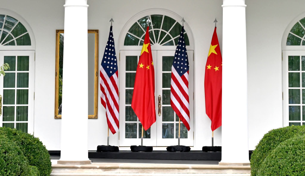 China, U.S. Urge Iran to Honor Nuclear Commitment