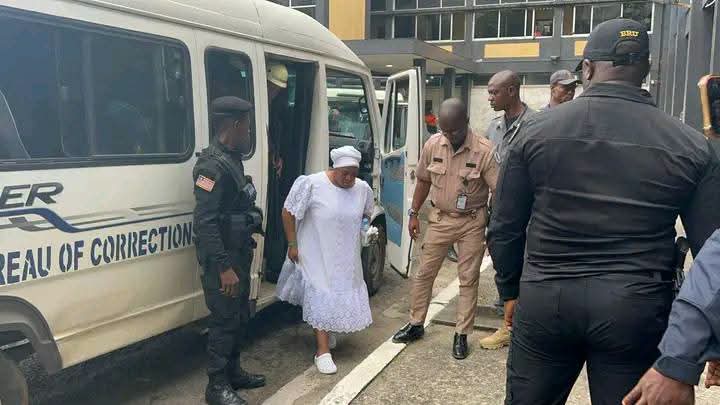 Court Moves Jewel to House Arrest