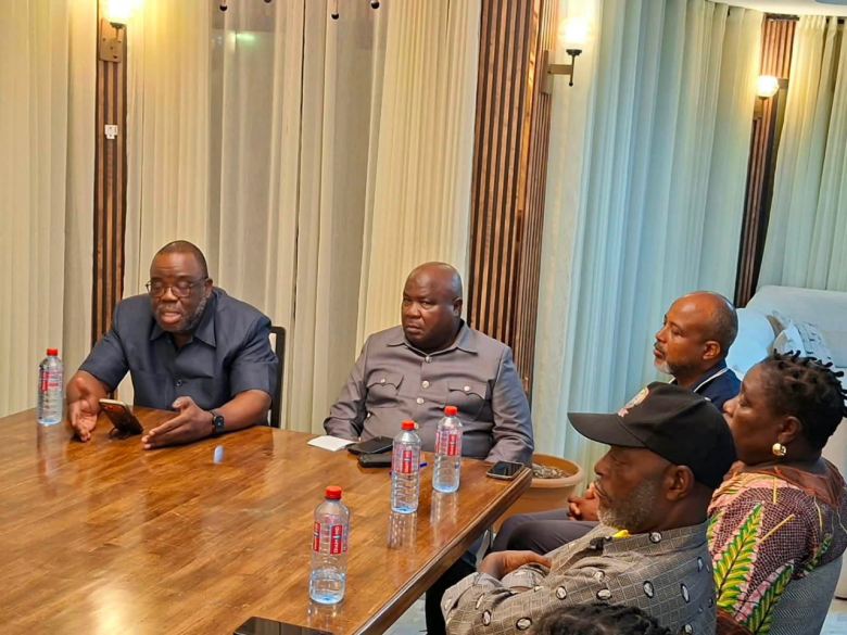 Liberia: Senator Snowe Convenes NPP Leaders, Suspended Partisans in Unity Talks