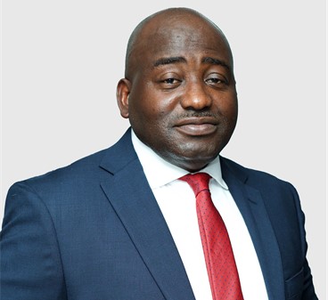 Bility Defends Political Friendships -Says Opponents can disagree without becoming enemies