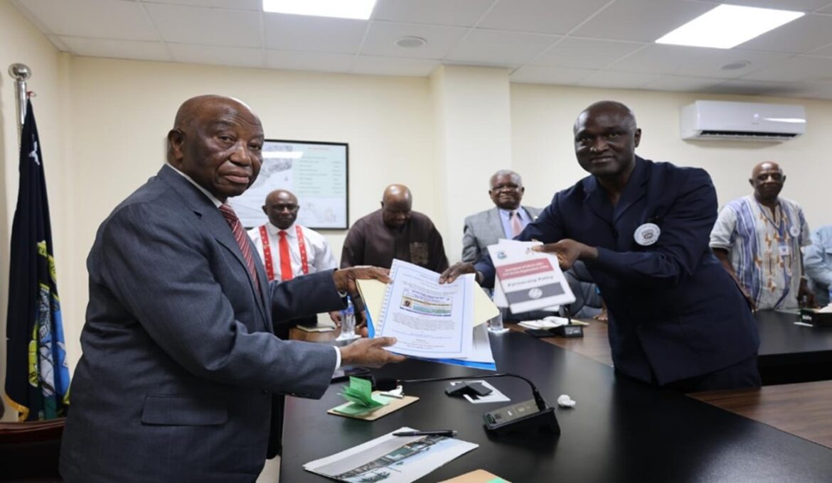 Vote Pushes Peace Commission -Elders want NPRC by executive order
