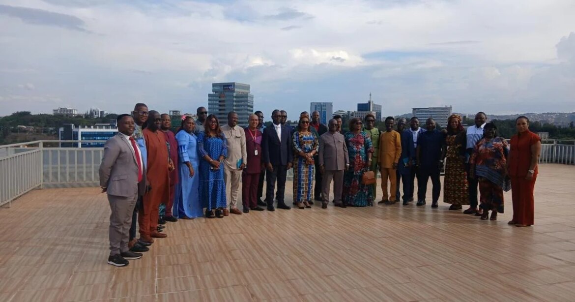 Liberia Studies Rwanda’s Decentralization Model to Strengthen Local Governance | News