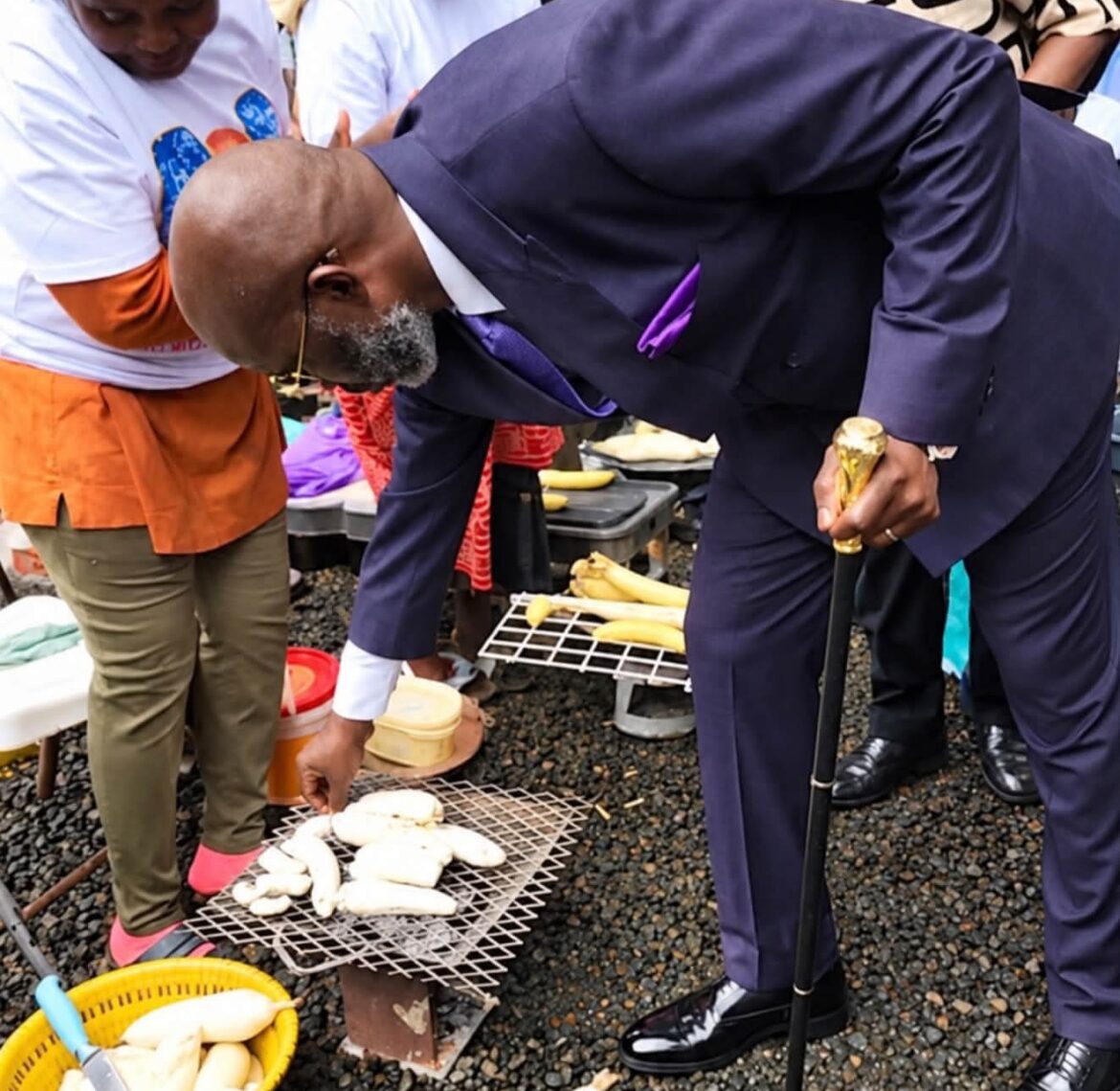 Weah Turns 60th Birthday Into ‘cassava And Coconut Day’, Honors Women Traders