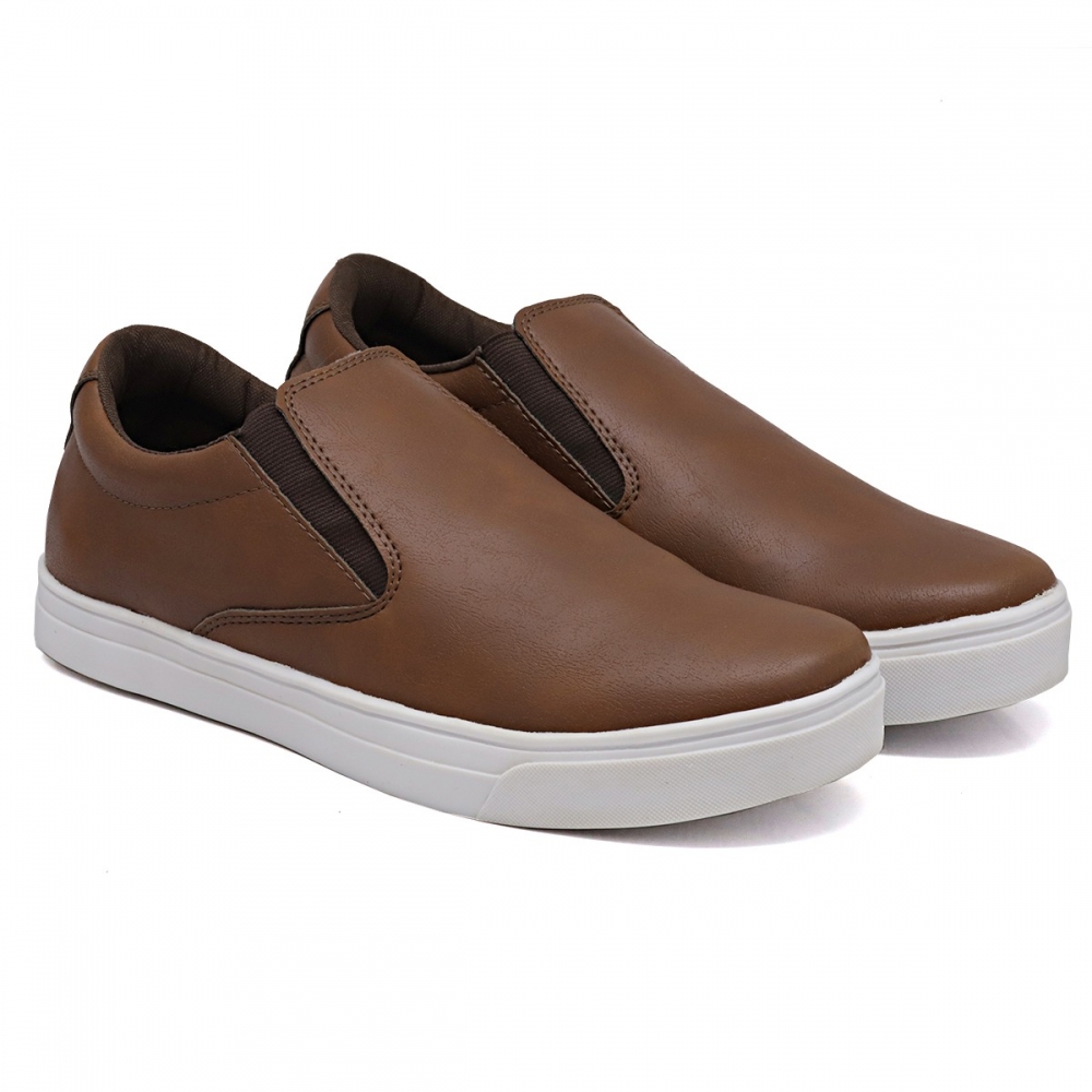 Tênis Slip On By Jack com Elástico Sola Borracha Reta Estiloso e Confortável