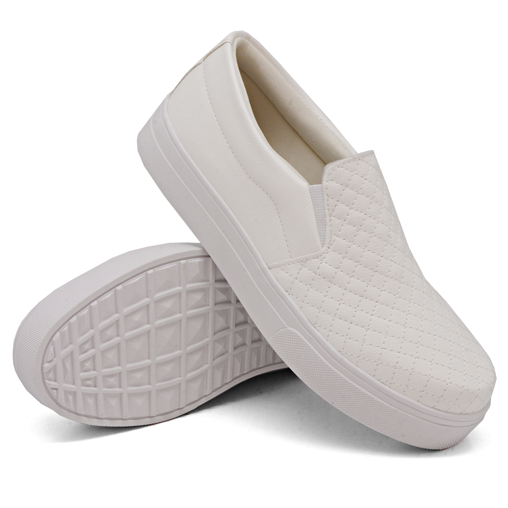 Tênis Slip On Feminino Casual com Matelasse Dk Shoes Branco