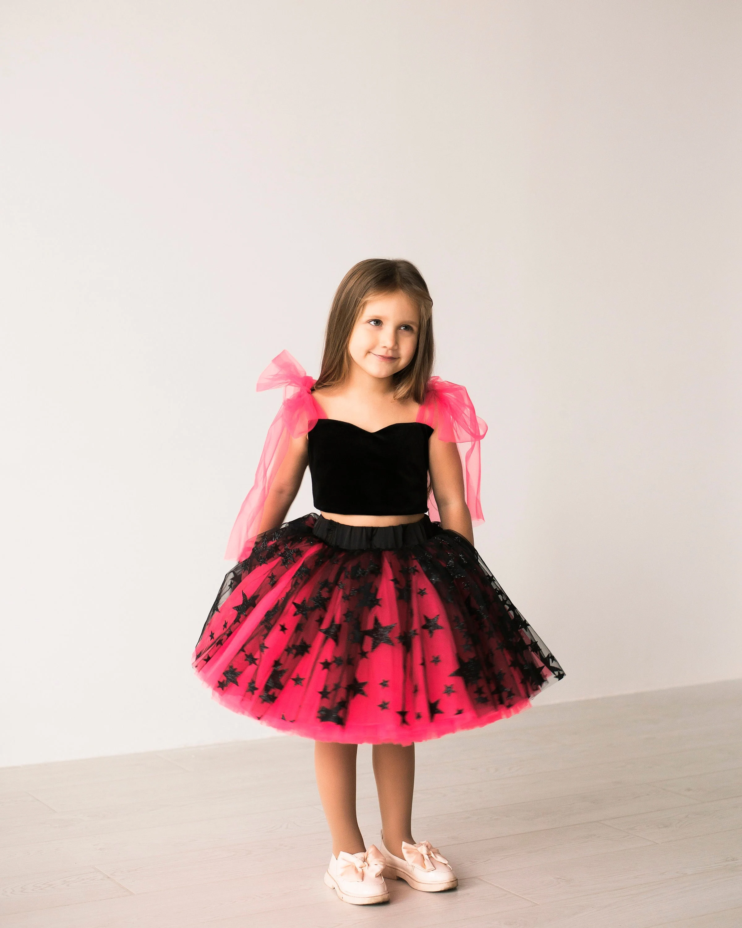 Black Velvet top and tulle skirt set Girl tulle glitter skirt First Birthday outfit Black Sparkle girl set Photoshoot dress Toddler set
