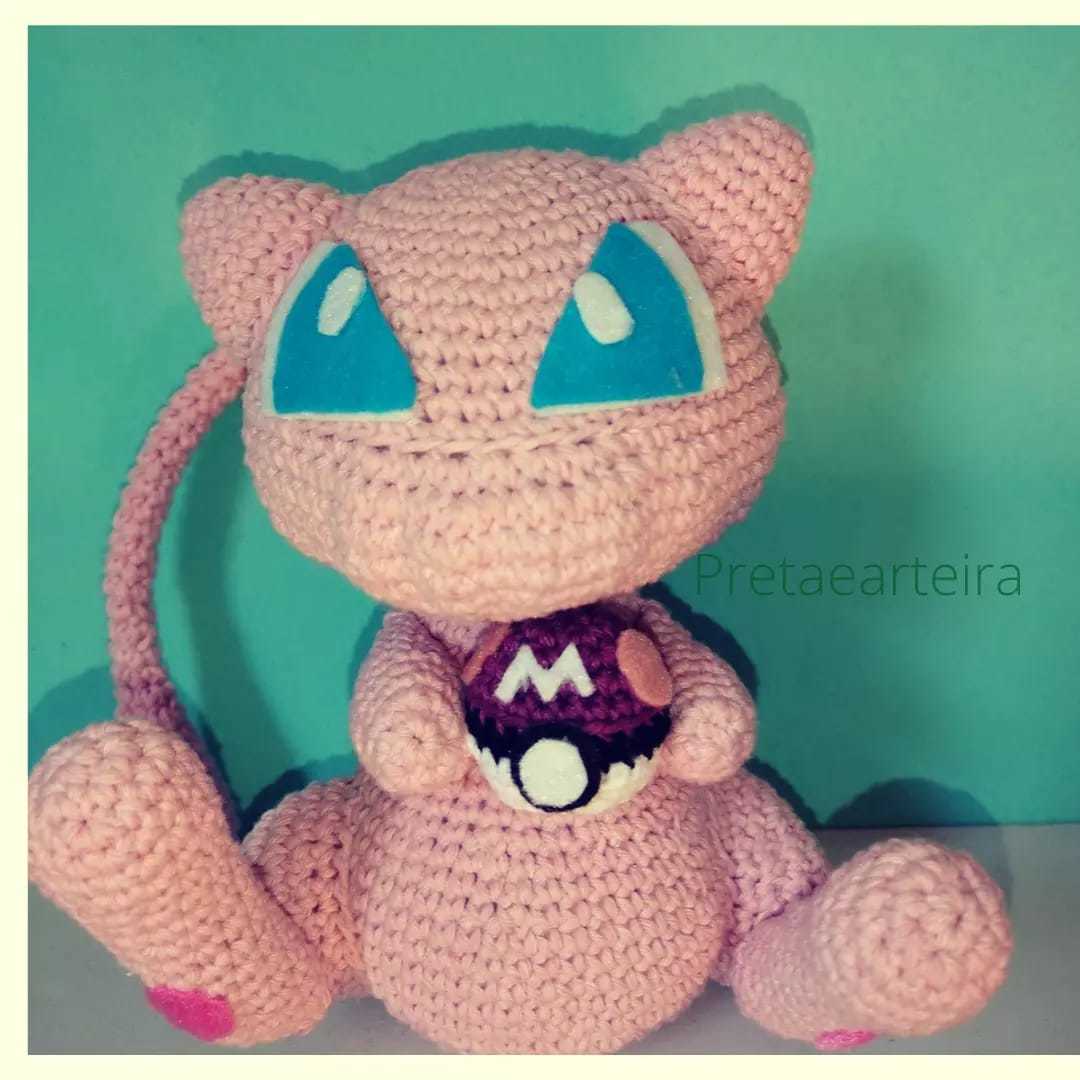 Amigurumi Mew Pokémon