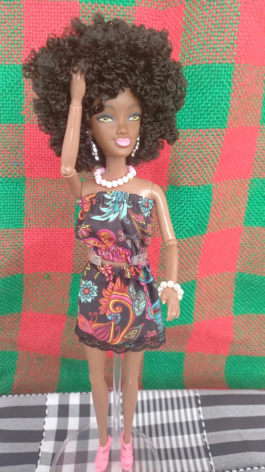 Boneca Barbie Negra - MODELO 00102