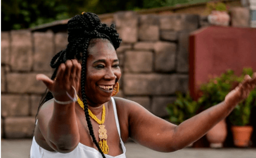 Dança Afro ,Alongamento e  Expressão corporal Movimento 