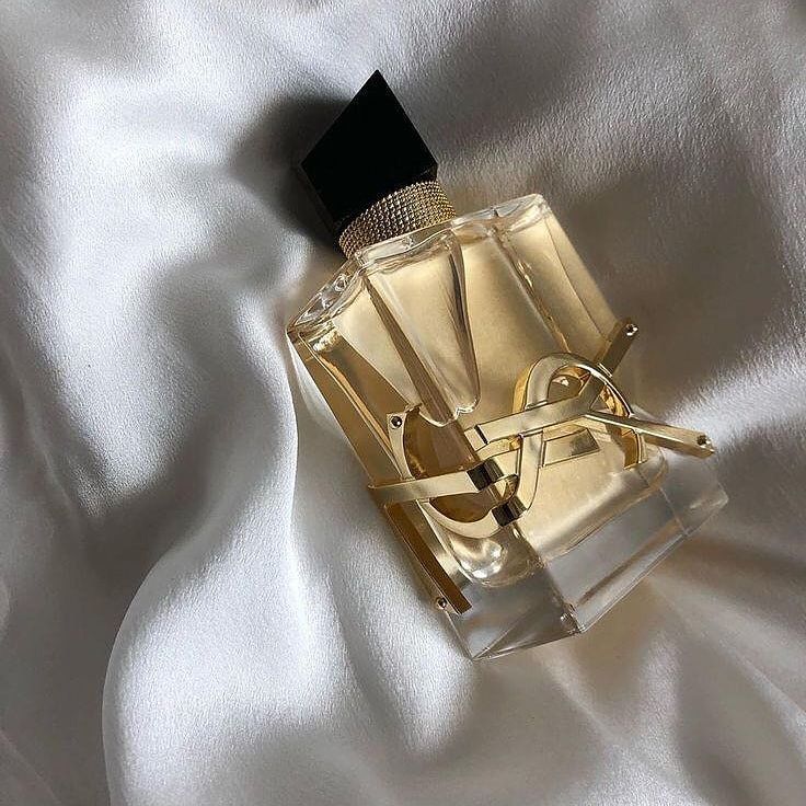 Libre Yves Saint Laurent Eau de Parfum - Perfume Feminino 50ml