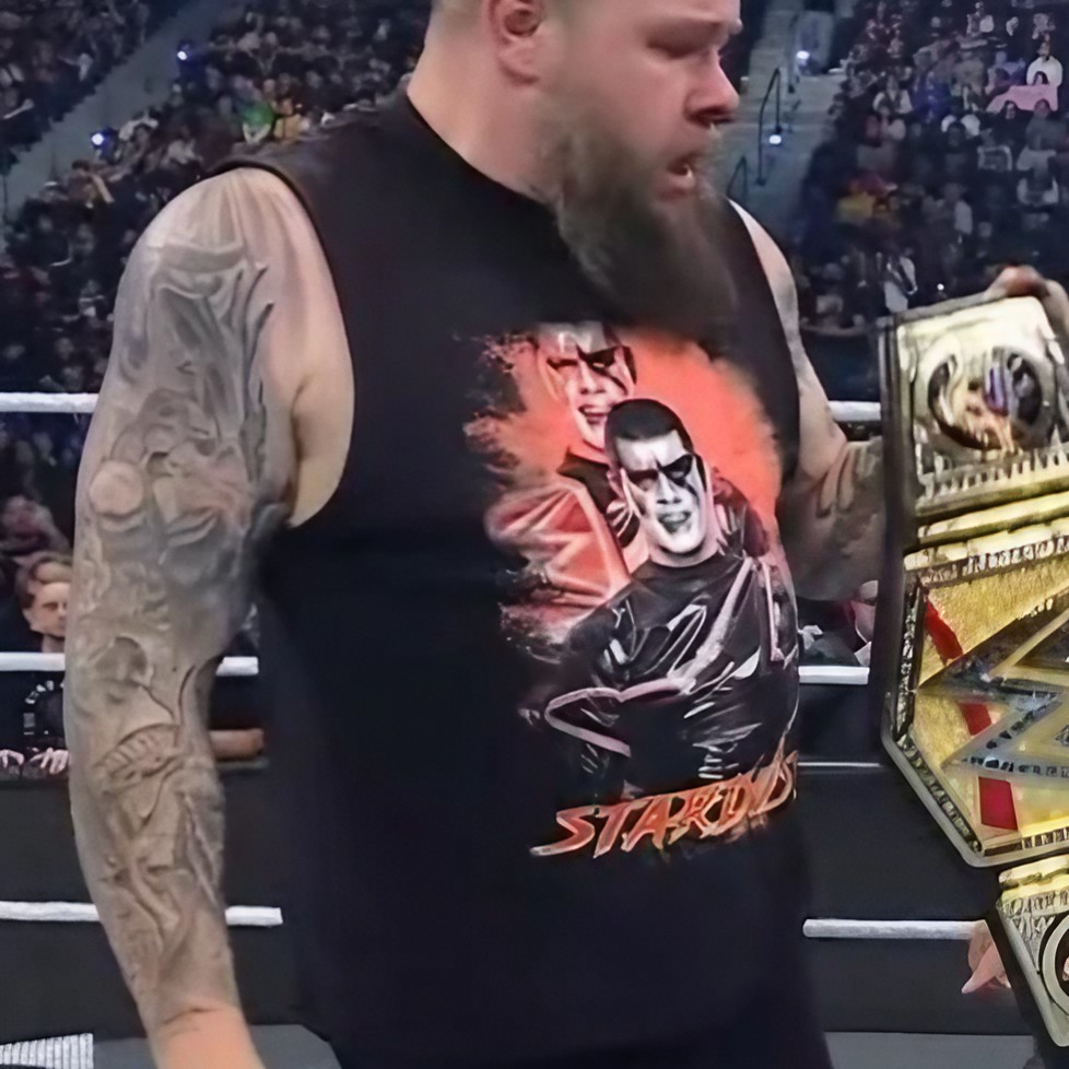 Kevin Owens Wearing The Stardust WWE T Shirt 1 Kevin Owens Wearing The Stardust WWE T Shirt