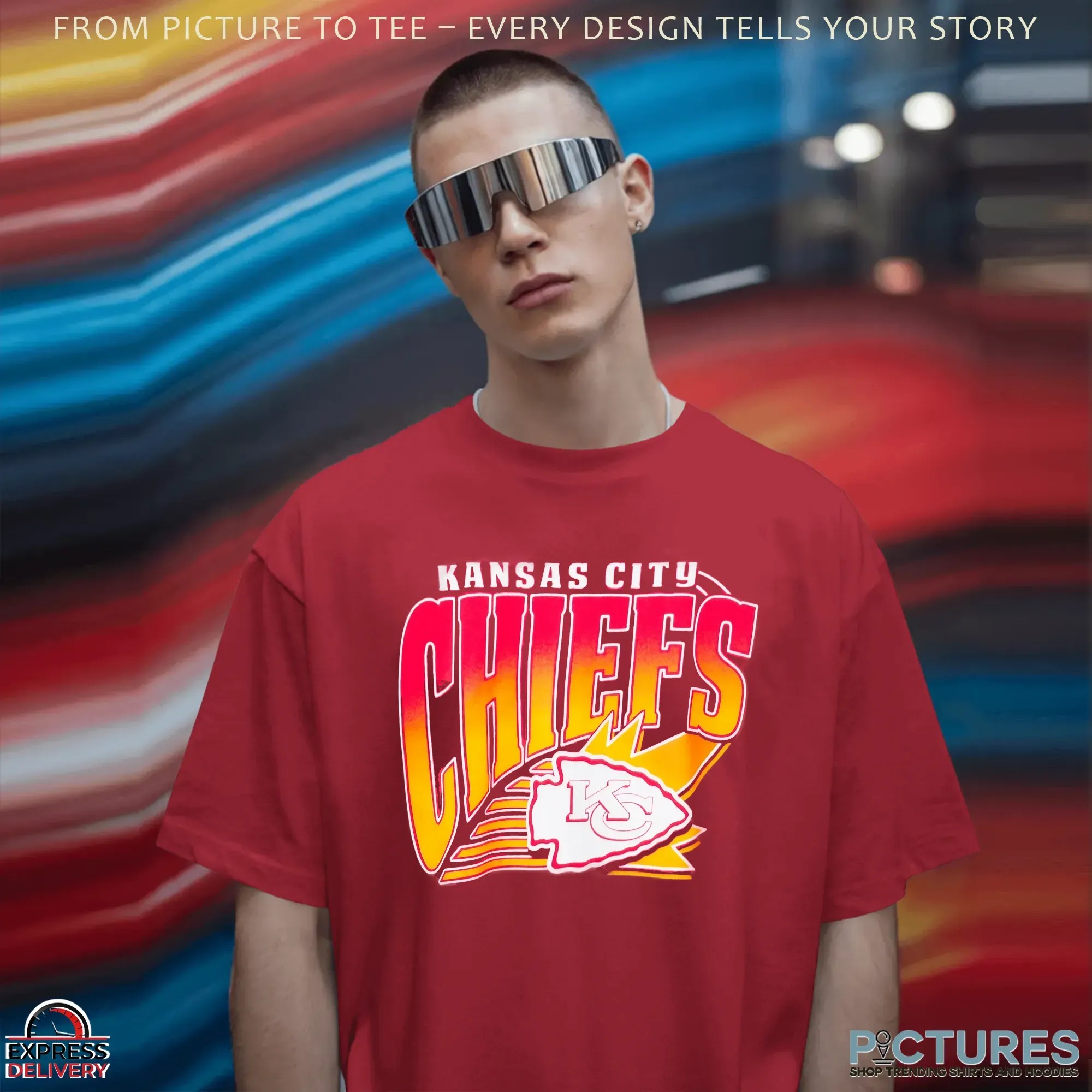 Taylor Wearing Kansas City Chiefs Swifties T Shirt