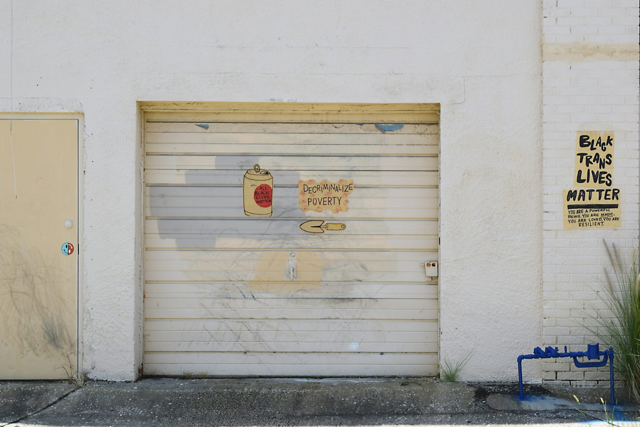 shelter-3CKeQ-_yCT0-unsplash