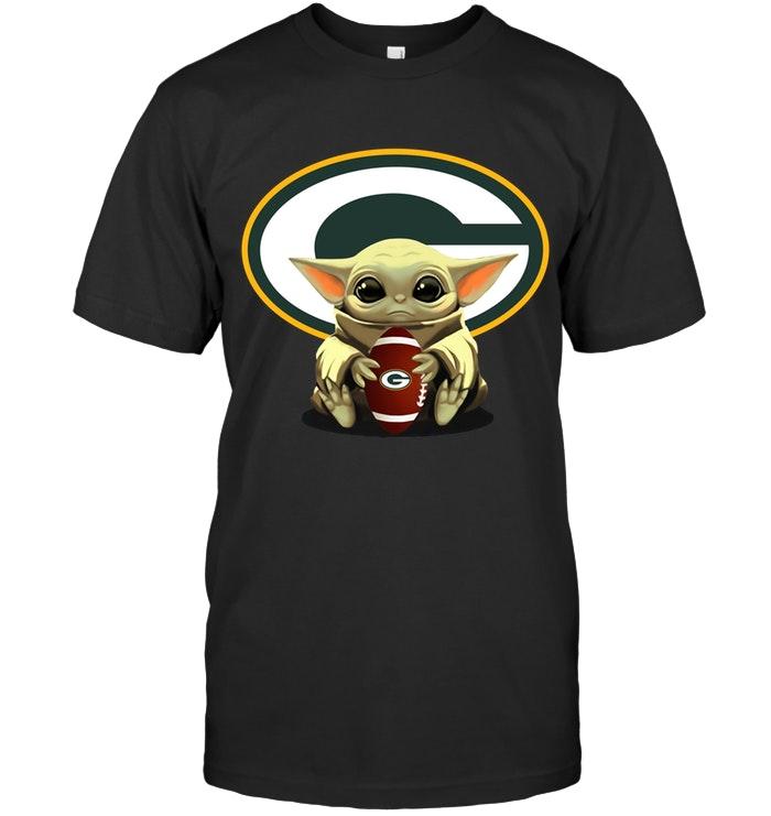 Baby Yoda Mandalorian Hugs Green Bay Packers Star Wars Fan T Shirt
