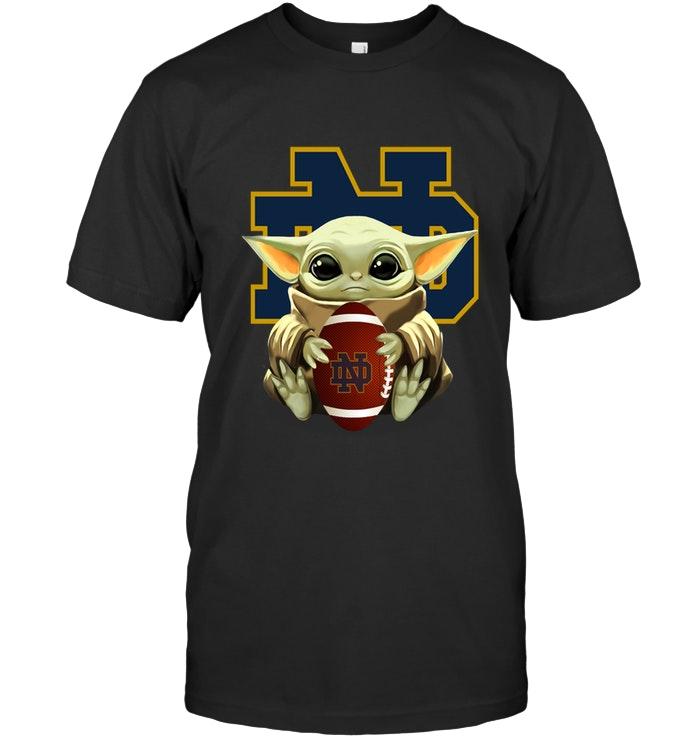 Baby Yoda Mandalorian Hugs Notre Dame Fighting Irish Star Wars Fan T Shirt