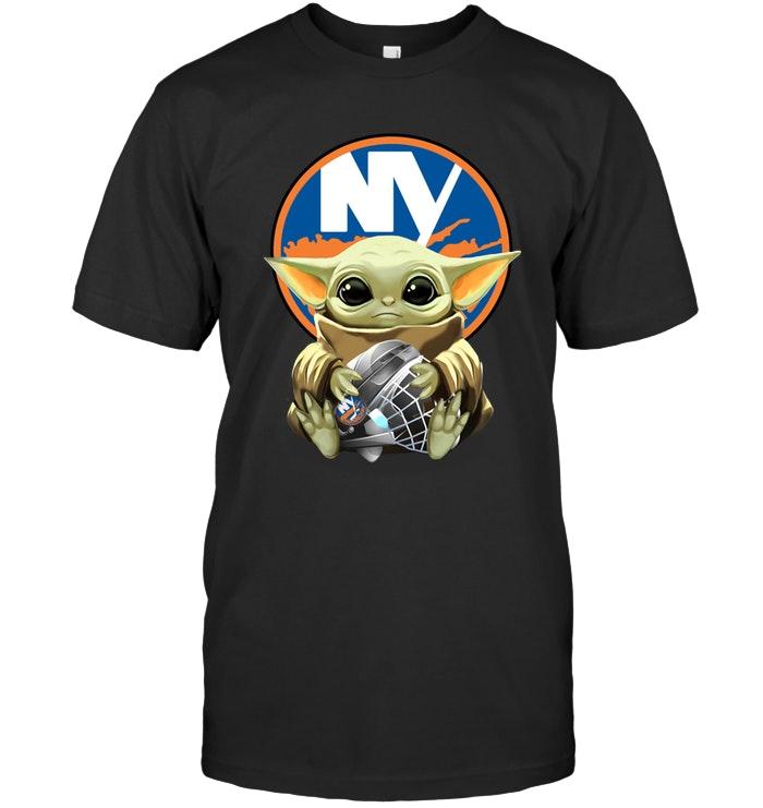 Baby Yoda Mandalorian Hugs New York Islanders Star Wars Fan T Shirt