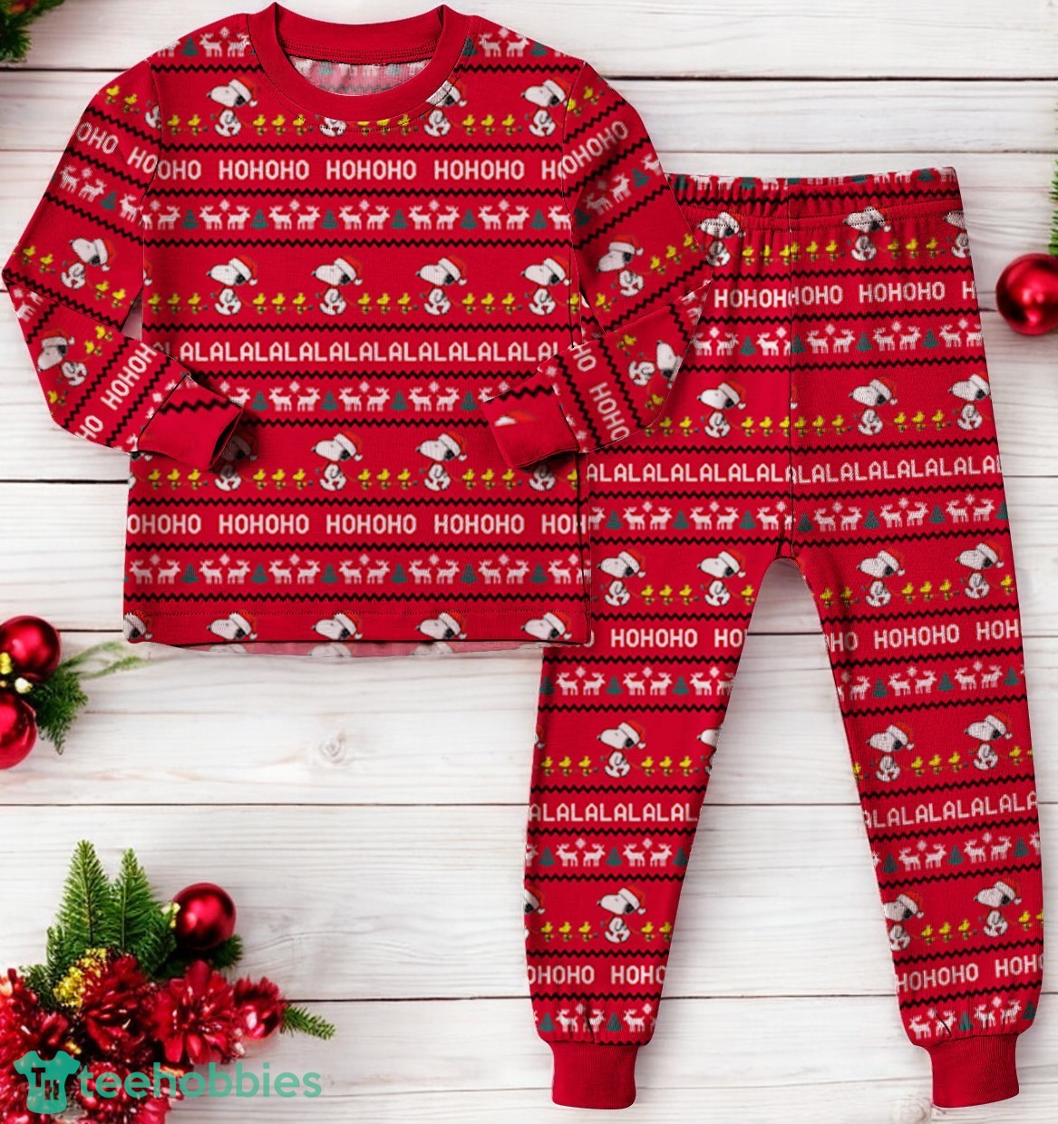 Hohoho Lalala Snoopy Red Christmas Family Matching Set Mom Dad Child Pajama Set image Hohoho Lalala Snoopy Red Christmas Family Matching Set