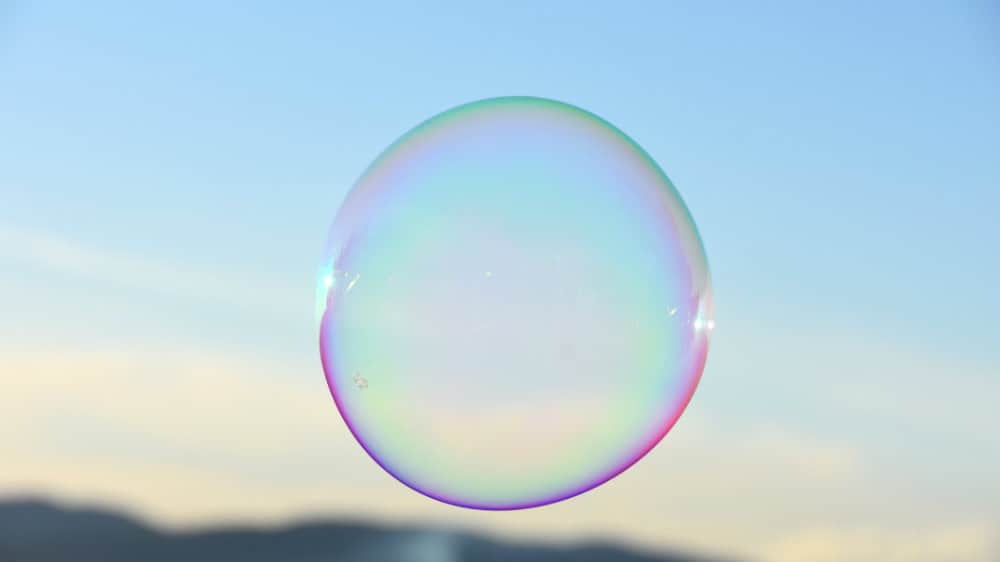 Canada’s Housing Market: Is the Bubble Finally Bursting? - Rich Picks Daily