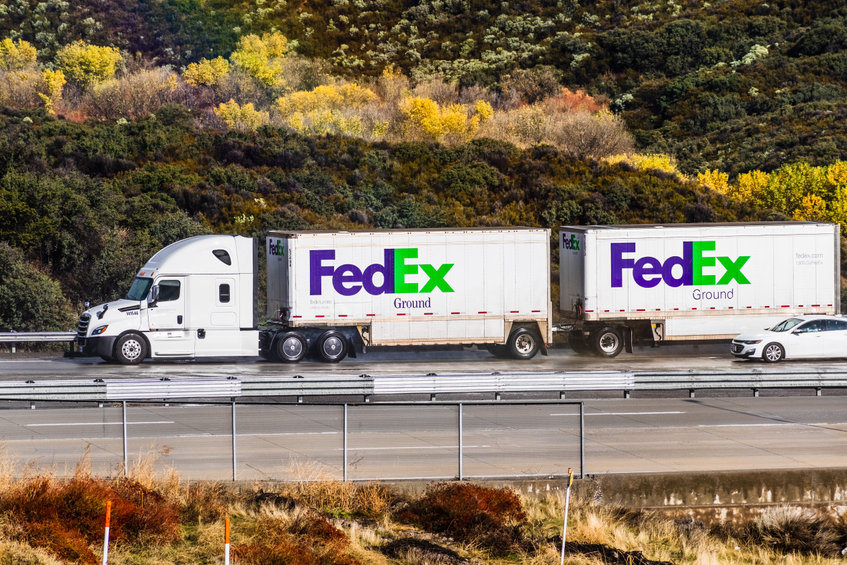FedEx stock slid 15% in after-hours: explore why - Rich Tv