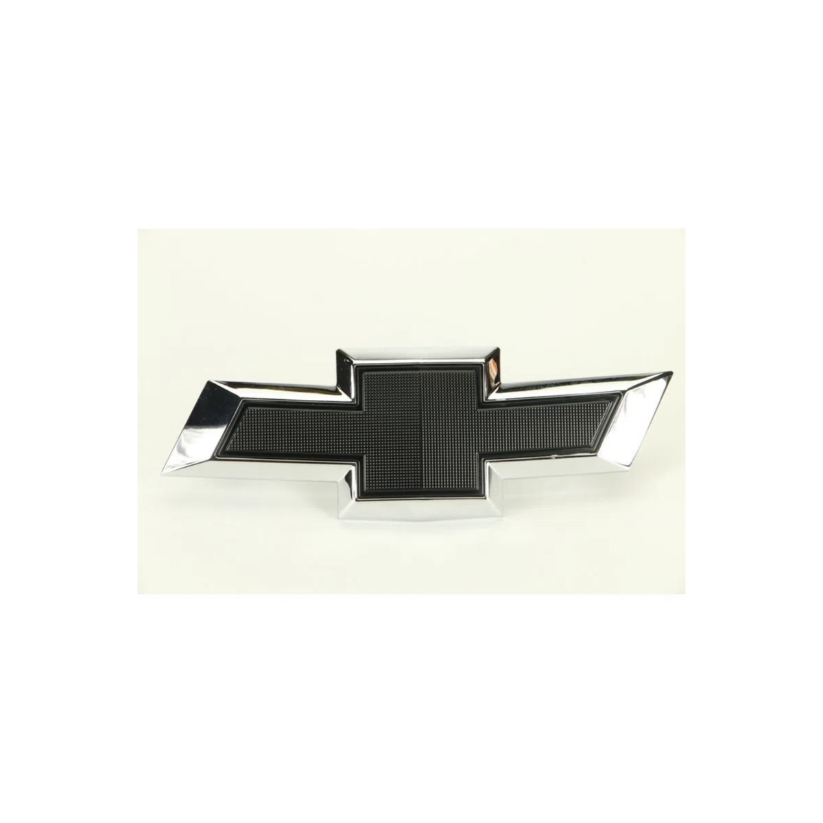 Emblema Dianteiro Preto Hatch Black Piano Onix Prisma 52157114