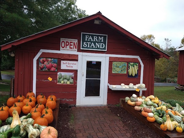 Farm Stand At Apple Valley