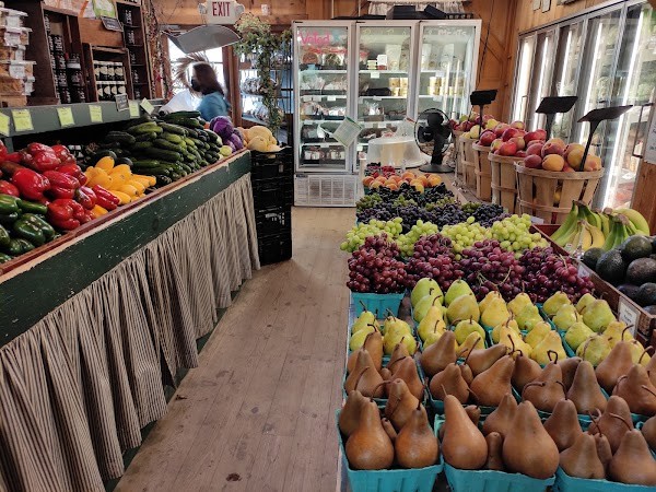 Spring Brook Farm Country Store