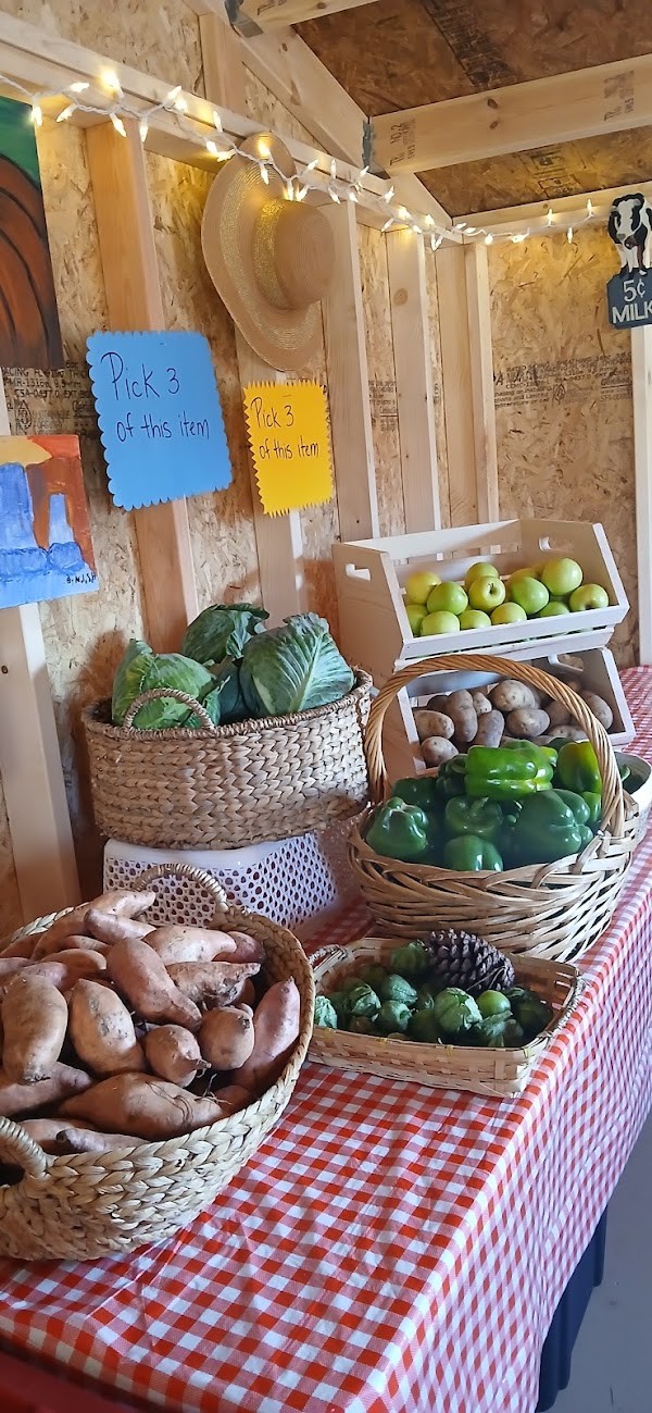 Sweet Valley Farm - Harvest Barn
