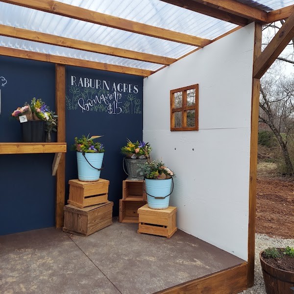 Raburn Acres Farm Stand