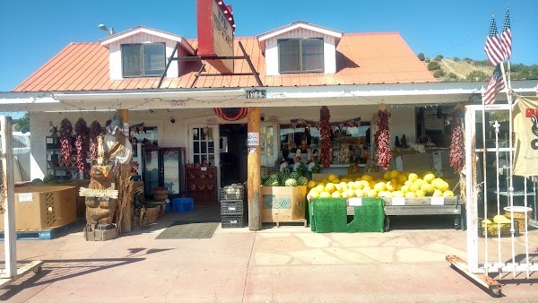 Romero's Fruit & Veggie Stand