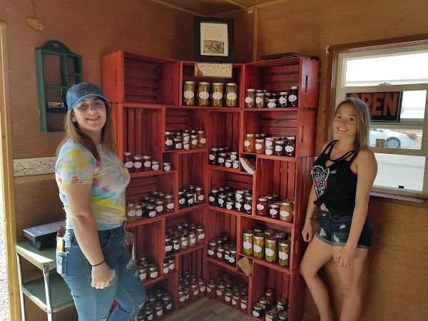 Honey Acre Farms Produce Stand