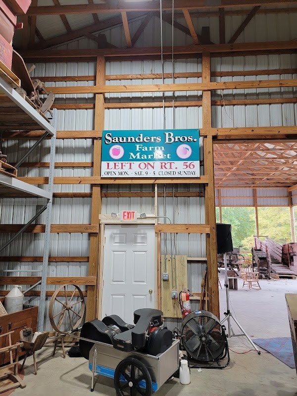 Saunders Brothers Farm Market
