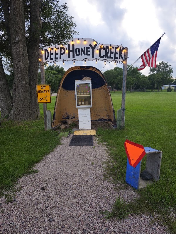 Deep Creek Honey Farm
