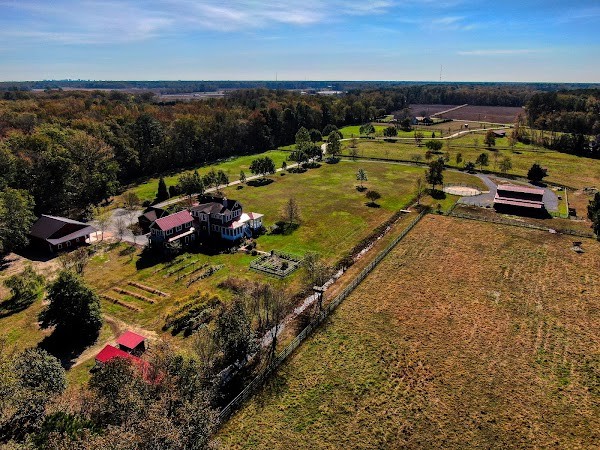 Story Hill Farm