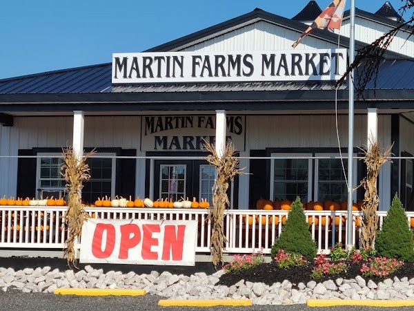 Martin Farms Farm Market and Greenhouse