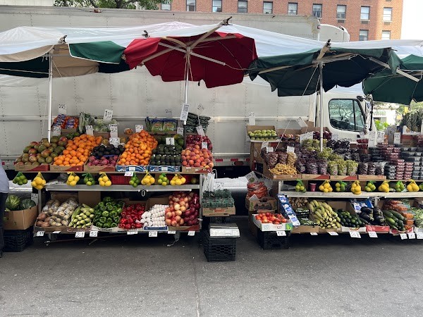 Sesame Street Fresh Fruit Stand