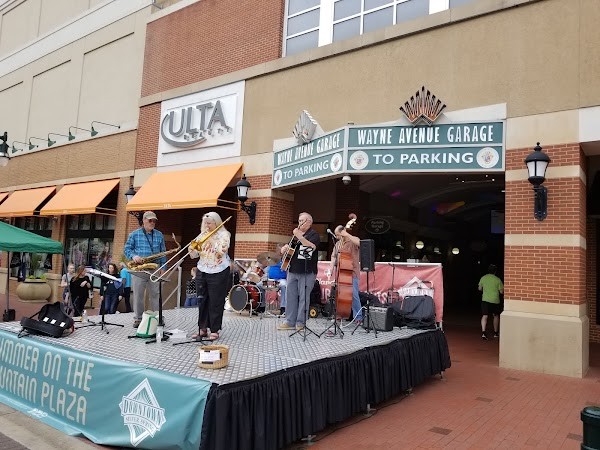 FRESHFARM Downtown Silver Spring Market