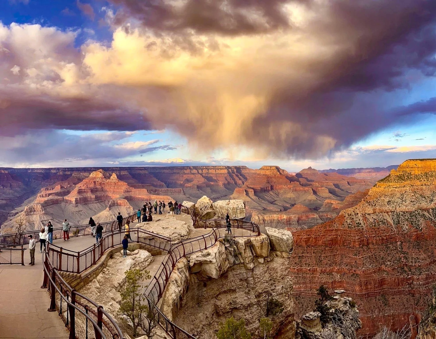 Sunset light across the Grand Canyon